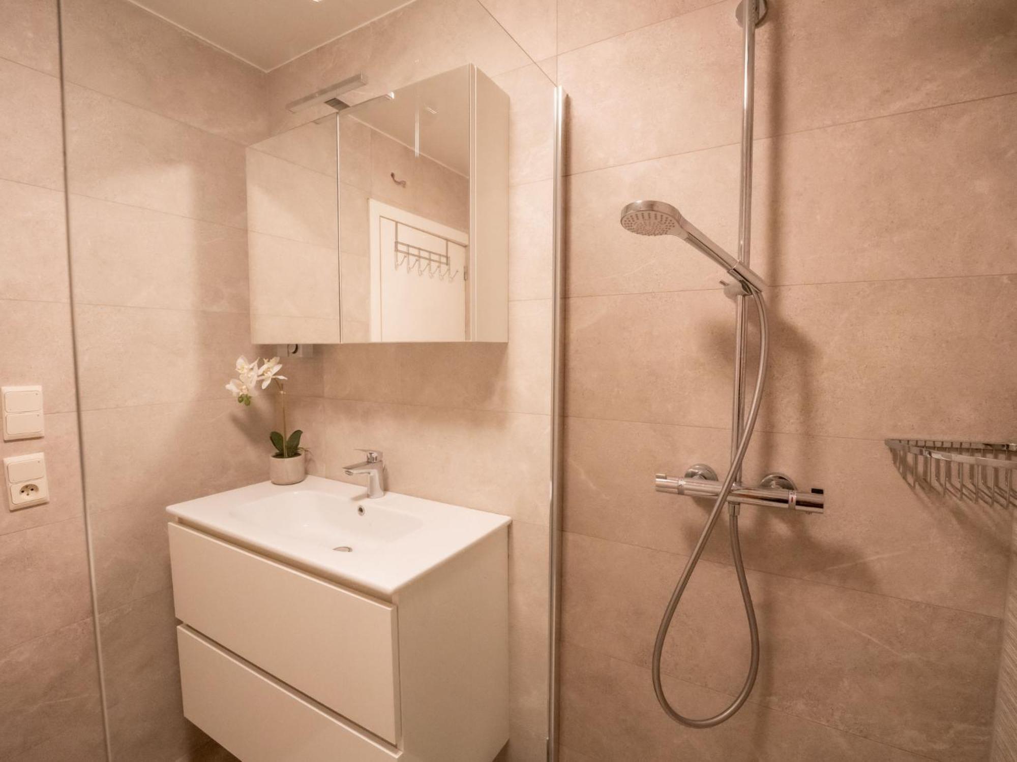 Apartment Blutsyde Promenade-35 By Interhome Бредене Екстериор снимка